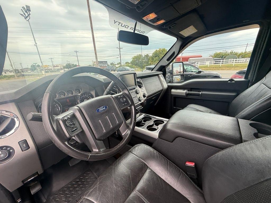 Ford F-250 SD Lariat Crew Cab 2WD 2013