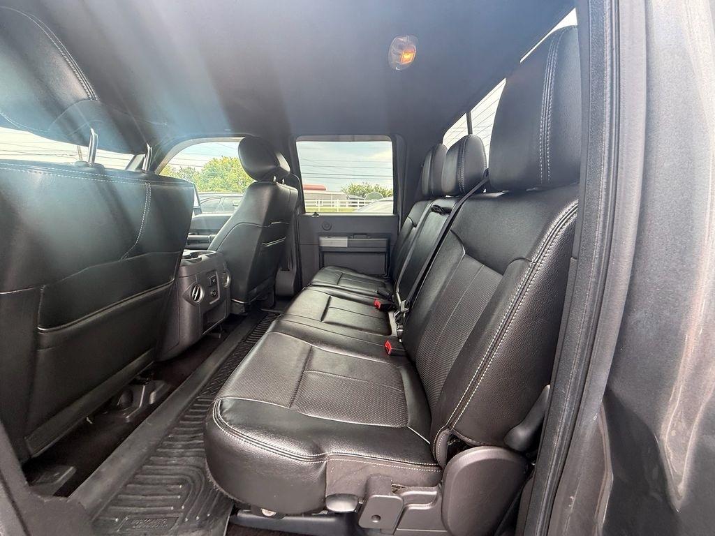 Ford F-250 SD Lariat Crew Cab 2WD 2013