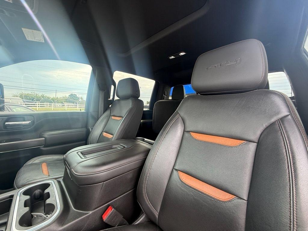 GMC Sierra 2500HD AT4 Crew Cab 4WD 2020