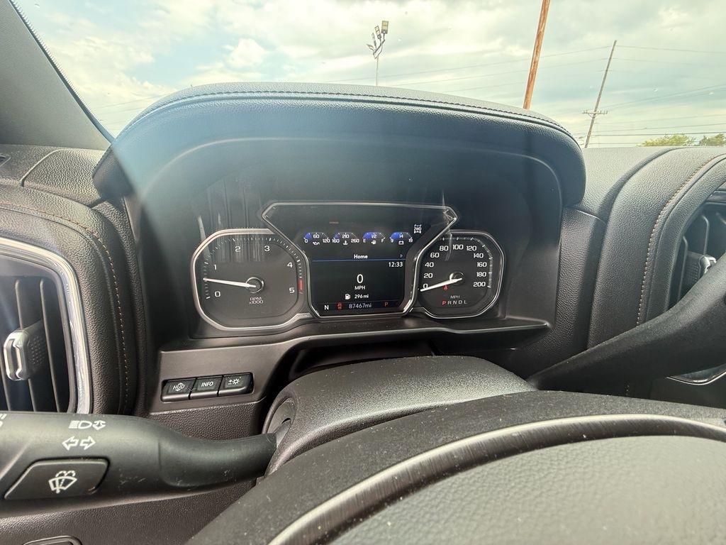 GMC Sierra 2500HD AT4 Crew Cab 4WD 2020