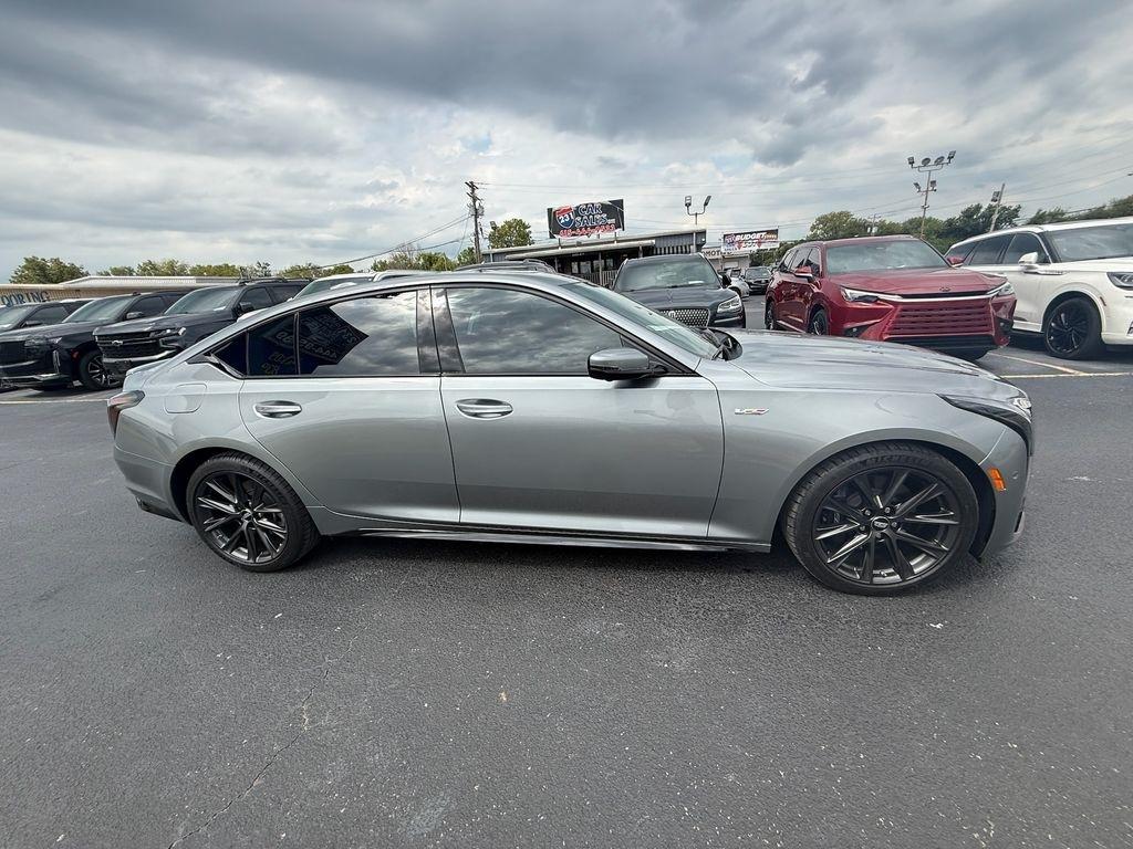 Cadillac CT5 V 2026
