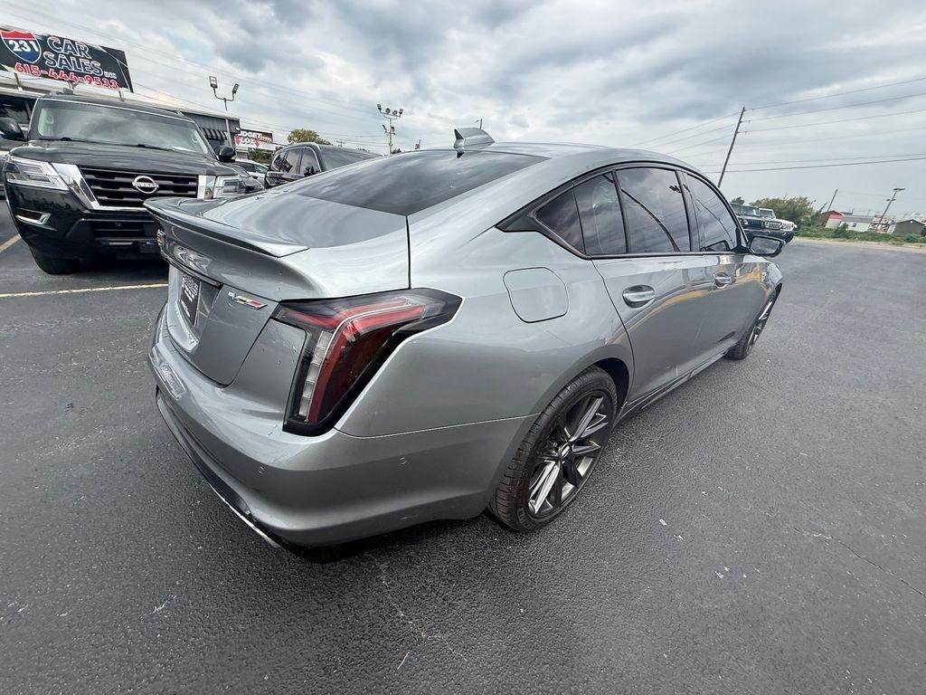 Cadillac CT5 V 2026