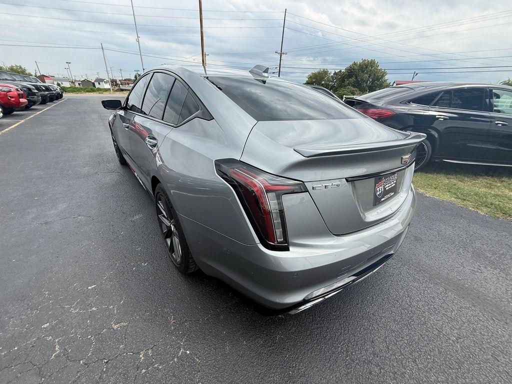 Cadillac CT5 V 2026