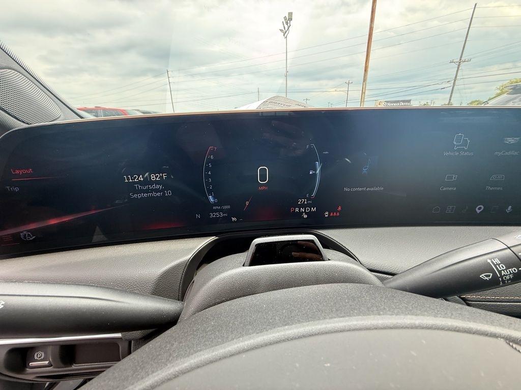 Cadillac CT5 V 2026