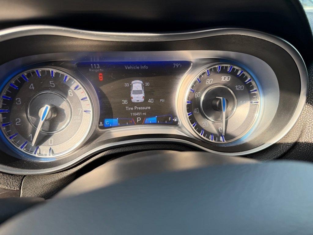 Chrysler 300 Limited AWD 2015