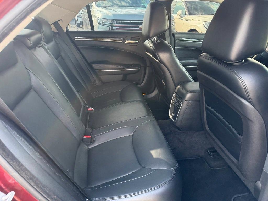 Chrysler 300 Limited AWD 2015