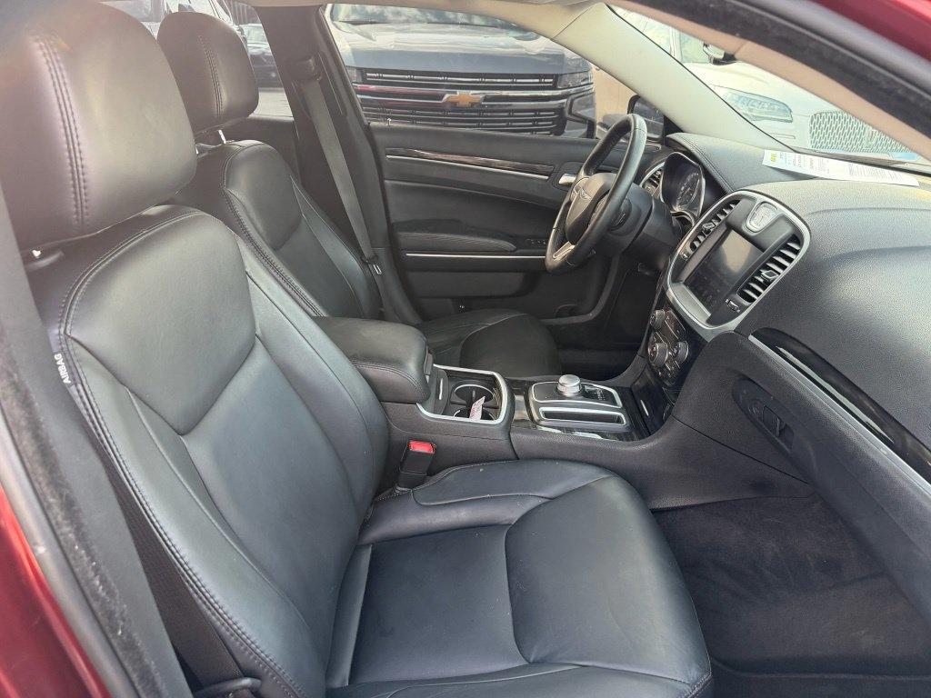 Chrysler 300 Limited AWD 2015