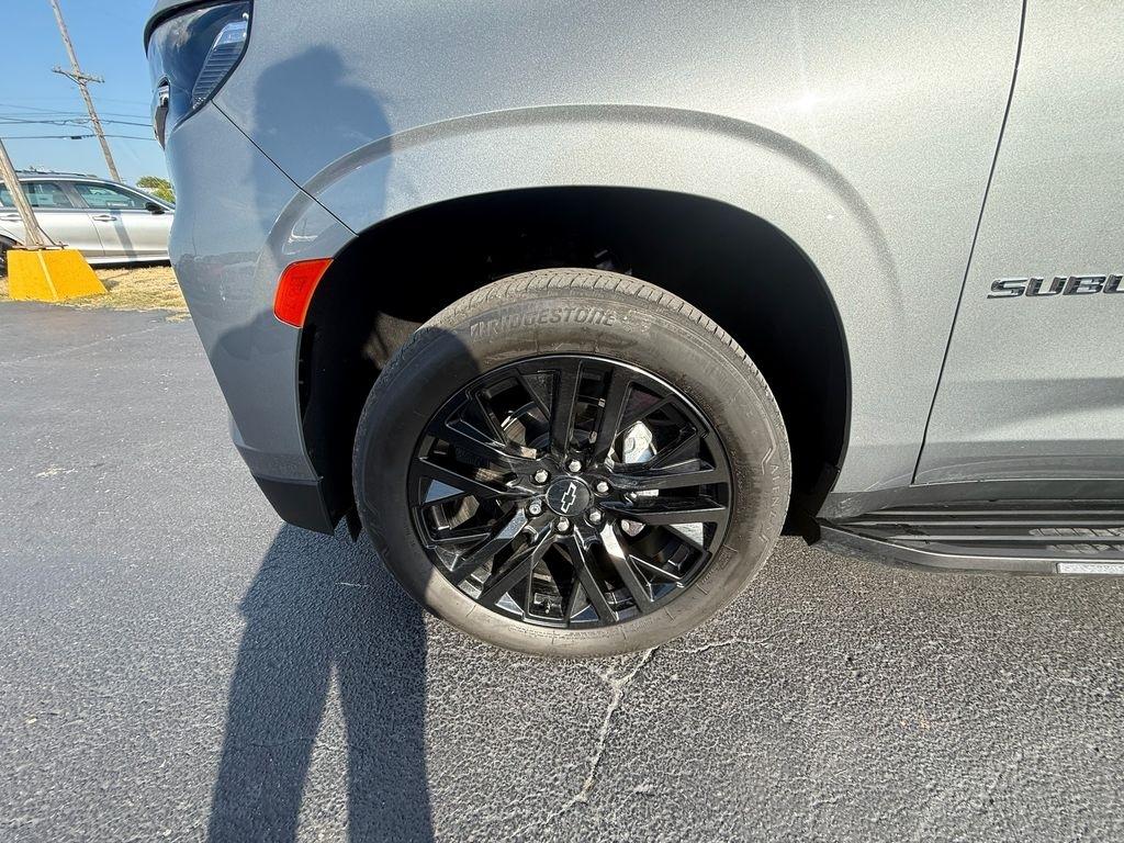 Chevrolet Suburban Premier 4WD 2023