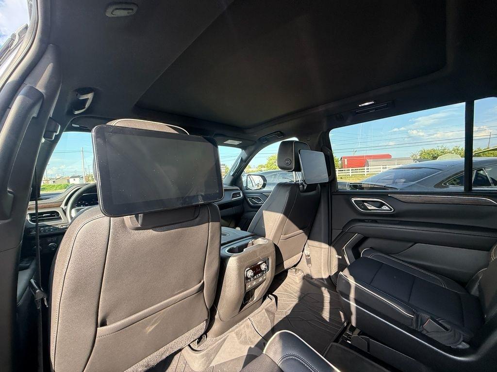 Chevrolet Suburban Premier 4WD 2023