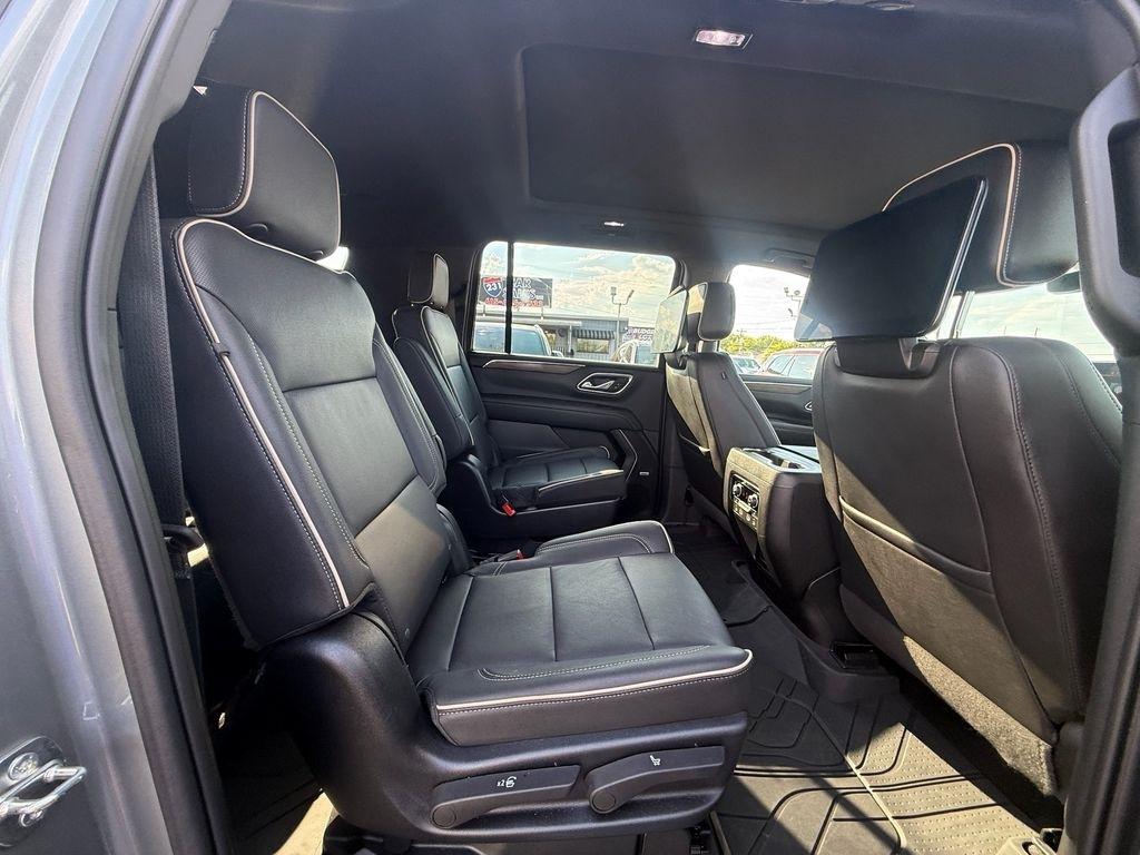 Chevrolet Suburban Premier 4WD 2023