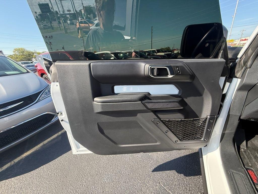 Ford Bronco Badlands 2-Door 2025