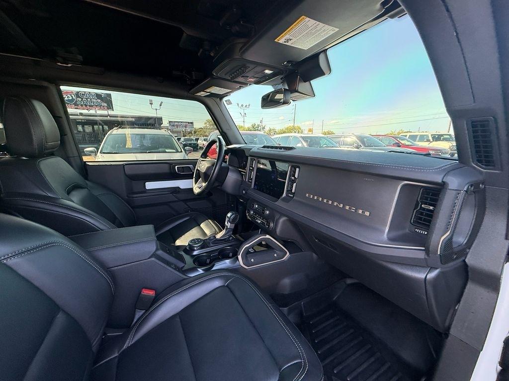Ford Bronco Badlands 2-Door 2025