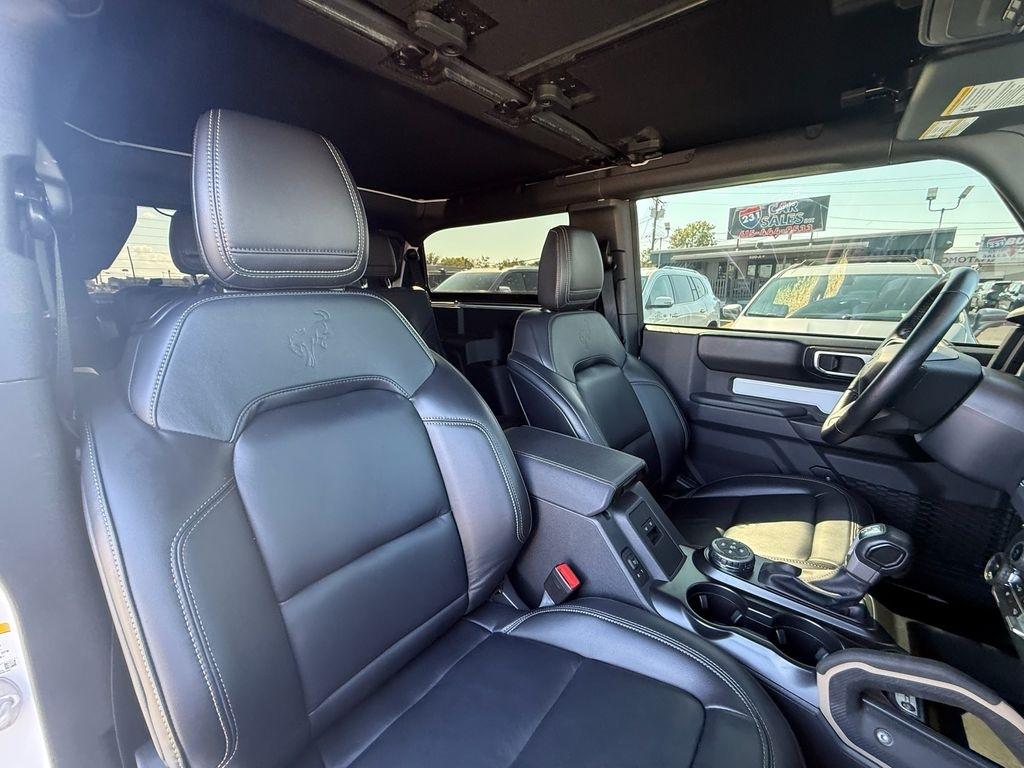 Ford Bronco Badlands 2-Door 2025