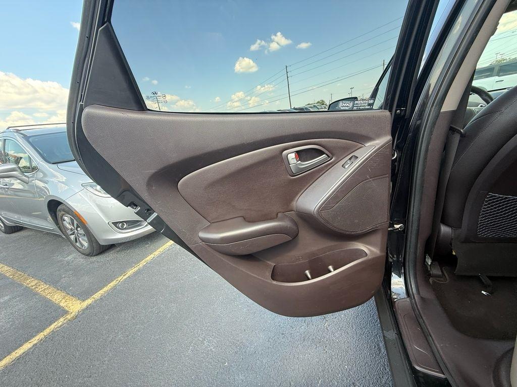 Hyundai Tucson GLS 2WD 2010