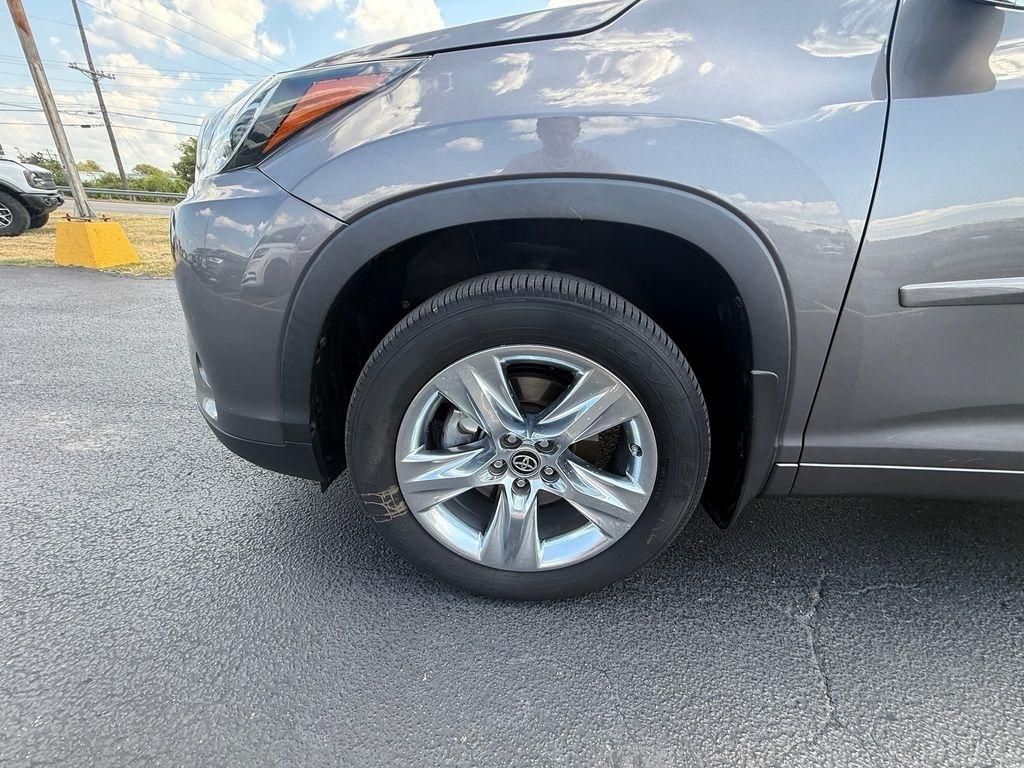 Toyota Highlander Limited AWD V6 2019