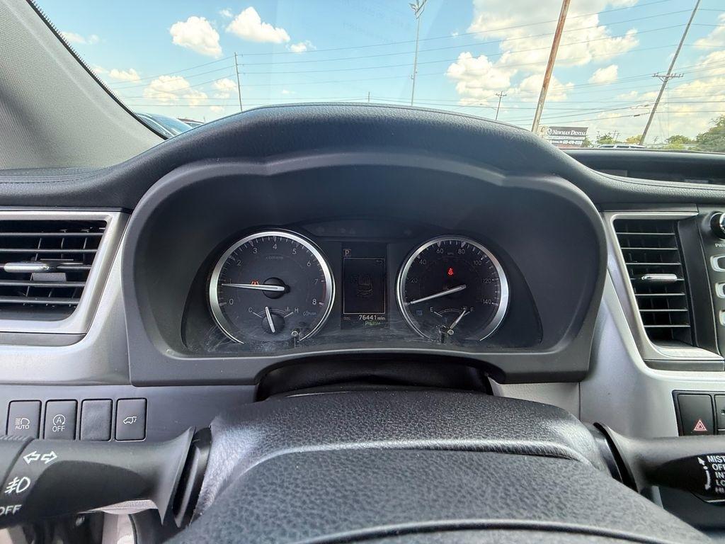 Toyota Highlander Limited AWD V6 2019