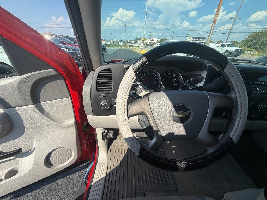 Chevrolet Silverado 1500 LT Crew Cab 2WD 2013