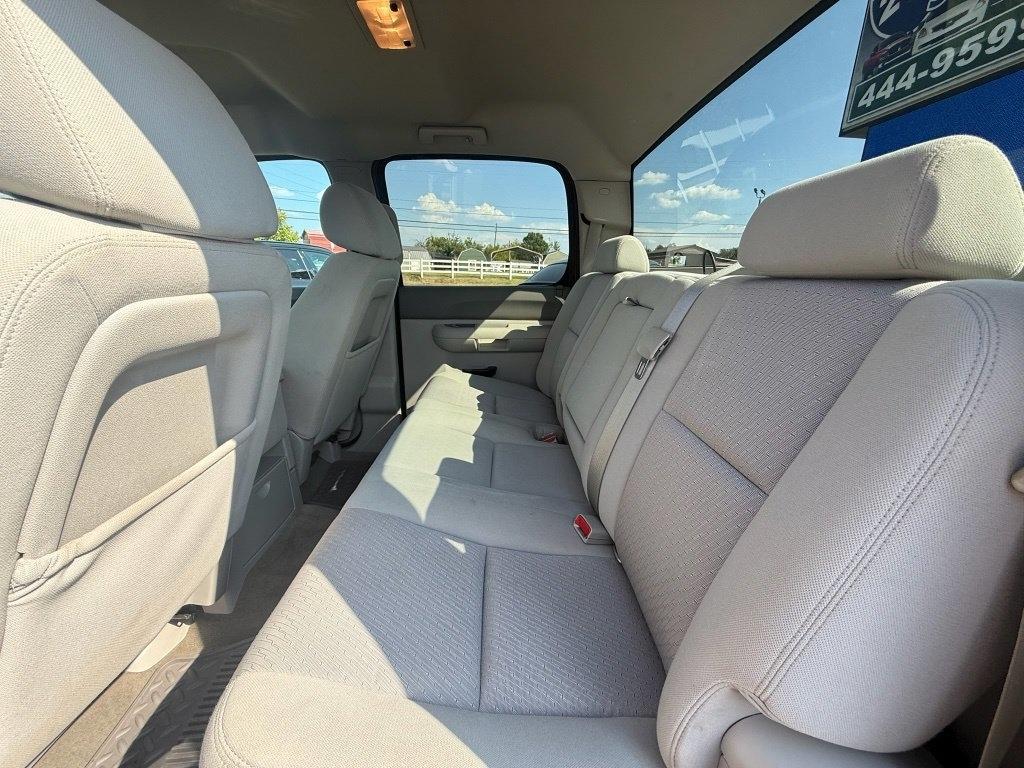 Chevrolet Silverado 1500 LT Crew Cab 2WD 2013
