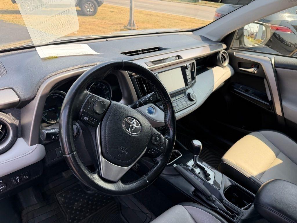 Toyota RAV4 Hybrid Limited 2018