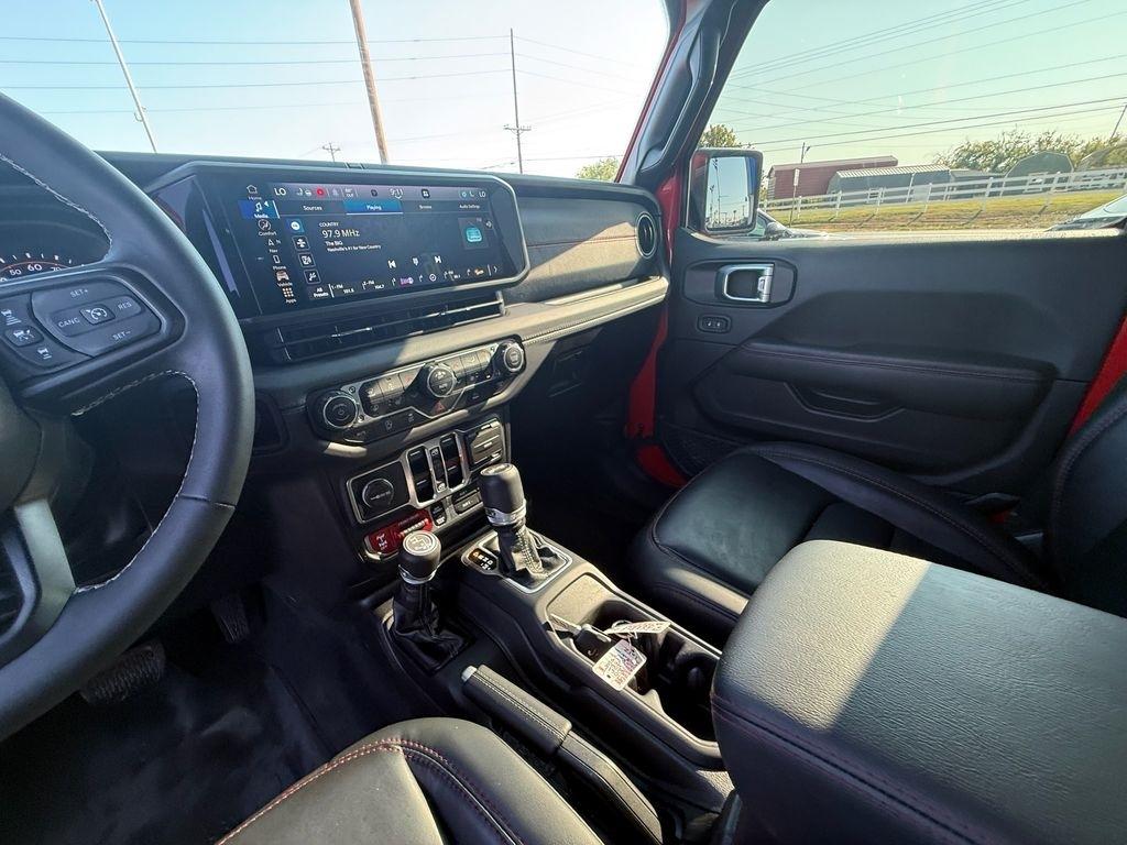 Jeep Wrangler Rubicon 4WD 2025