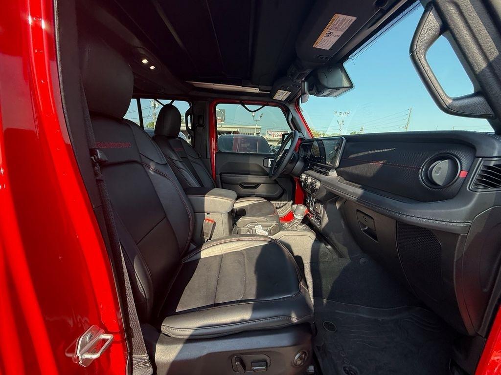 Jeep Wrangler Rubicon 4WD 2025