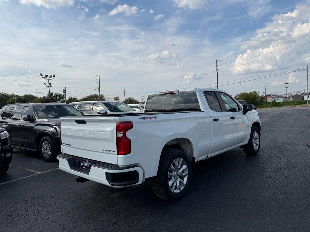 Chevrolet Silverado 1500 Limited Custom Double Cab 4WD 2022