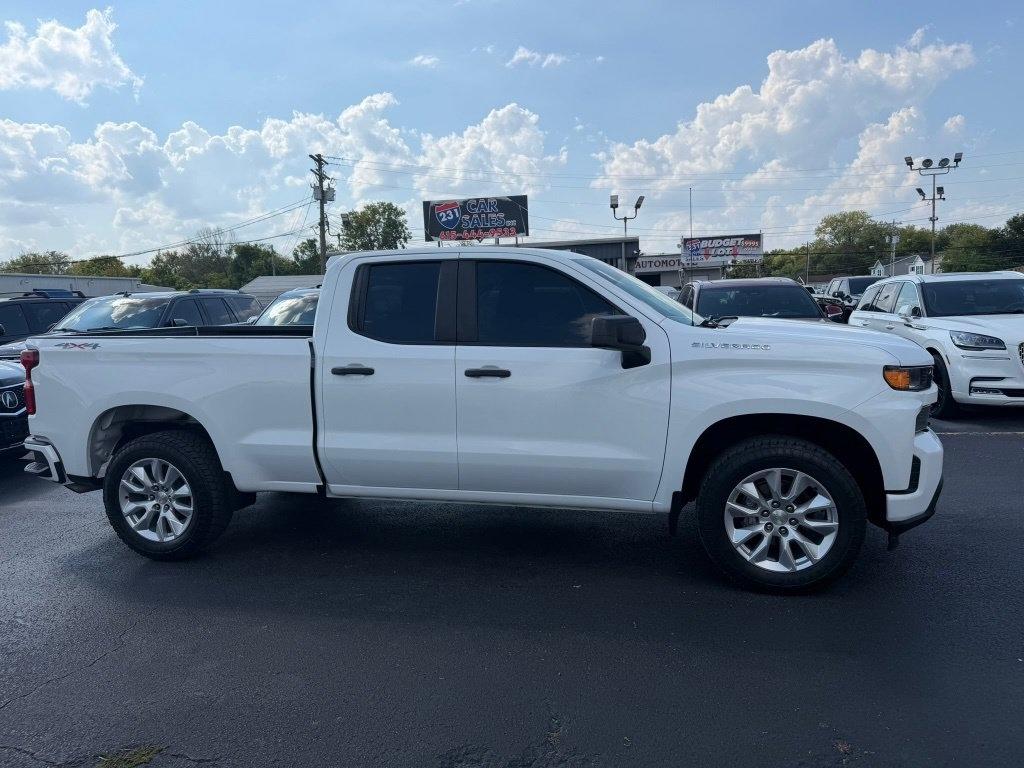 Chevrolet Silverado 1500 Limited Custom Double Cab 4WD 2022