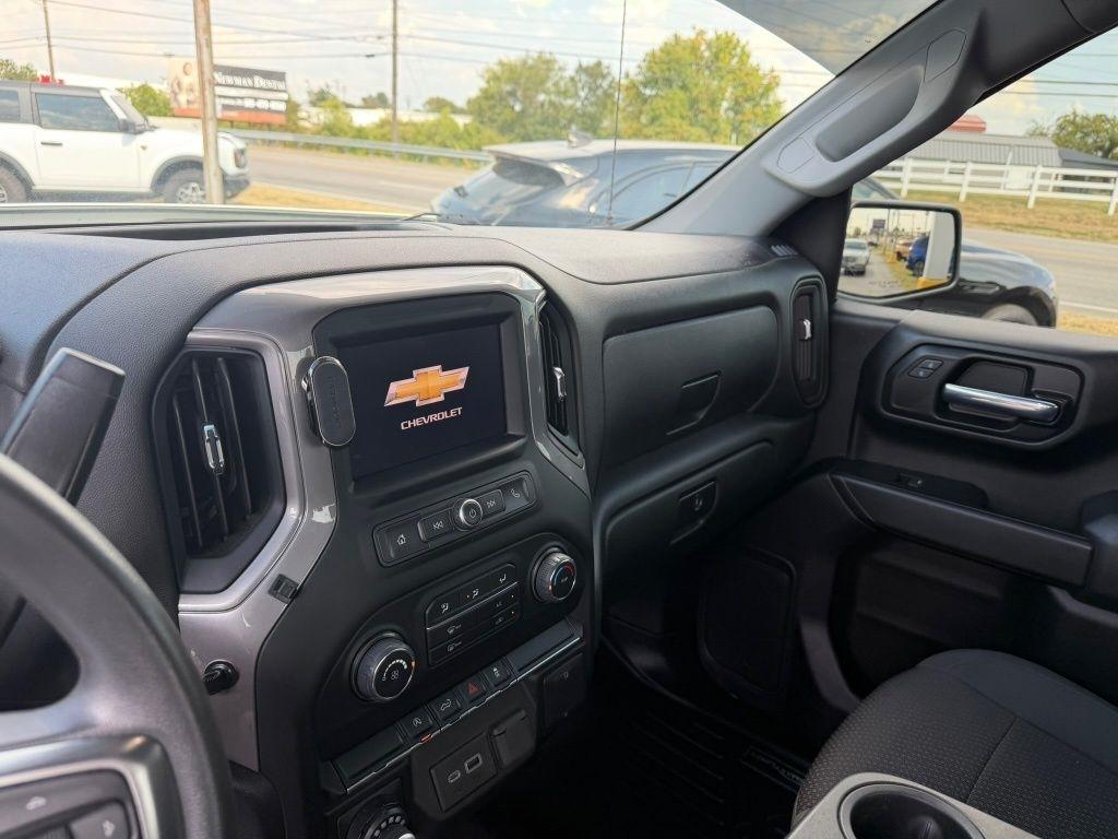 Chevrolet Silverado 1500 Limited Custom Double Cab 4WD 2022