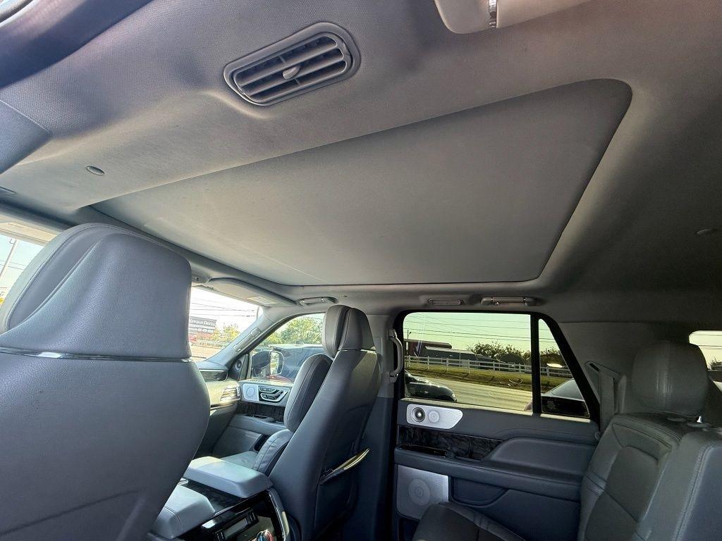 Lincoln Navigator L Reserve 4WD 2021