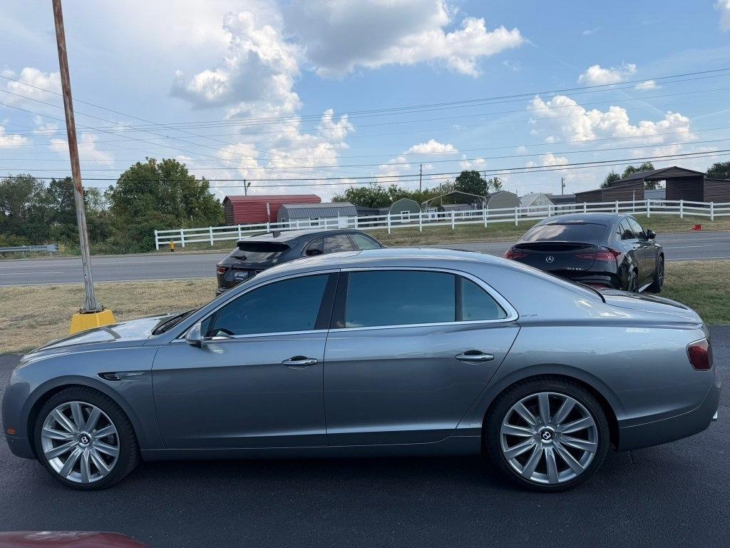 Bentley Continental Flying Spur Sedan 2014