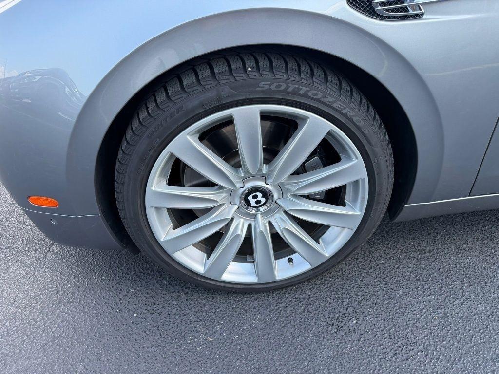 Bentley Continental Flying Spur Sedan 2014