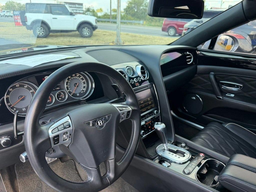 Bentley Continental Flying Spur Sedan 2014