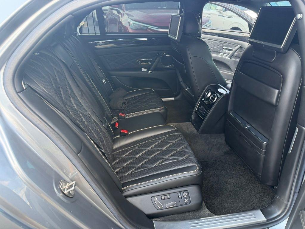Bentley Continental Flying Spur Sedan 2014