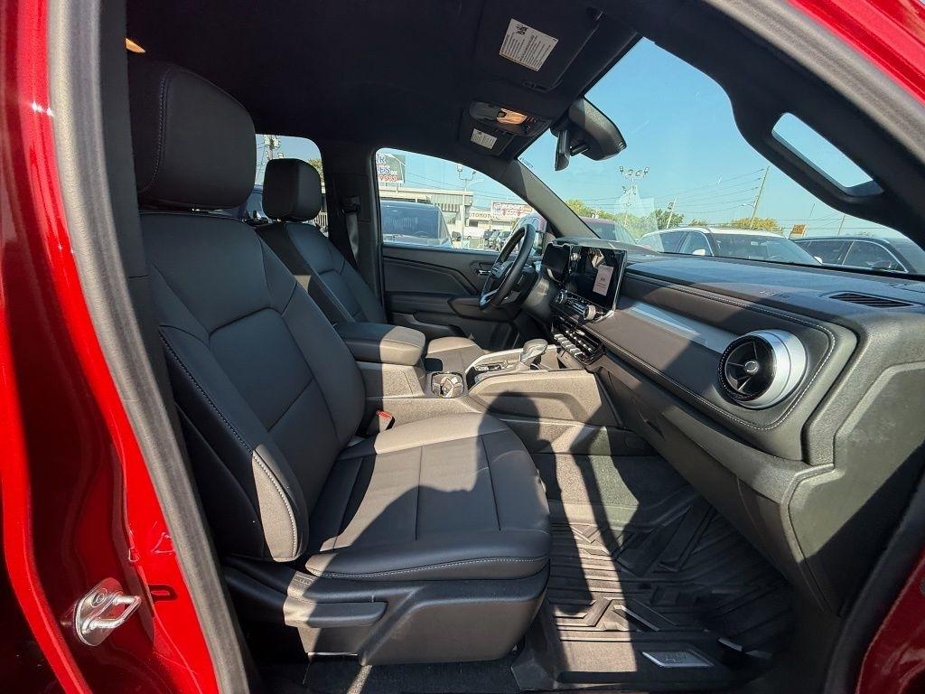 Chevrolet Colorado LT Crew Cab 2WD 2024
