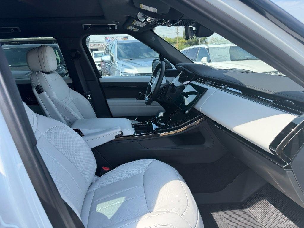 Land Rover Range Rover Sport P400 Dynamic 2025