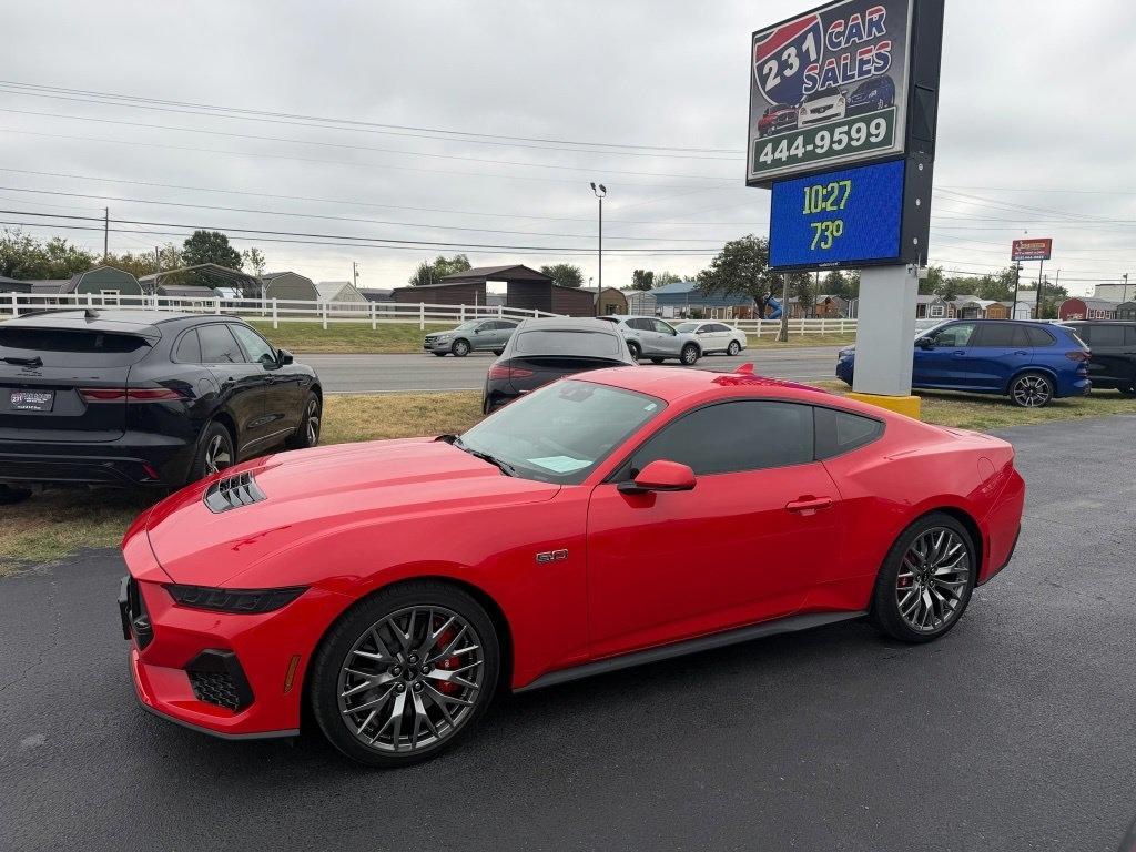 Ford Mustang GT Premium Coupe 2025