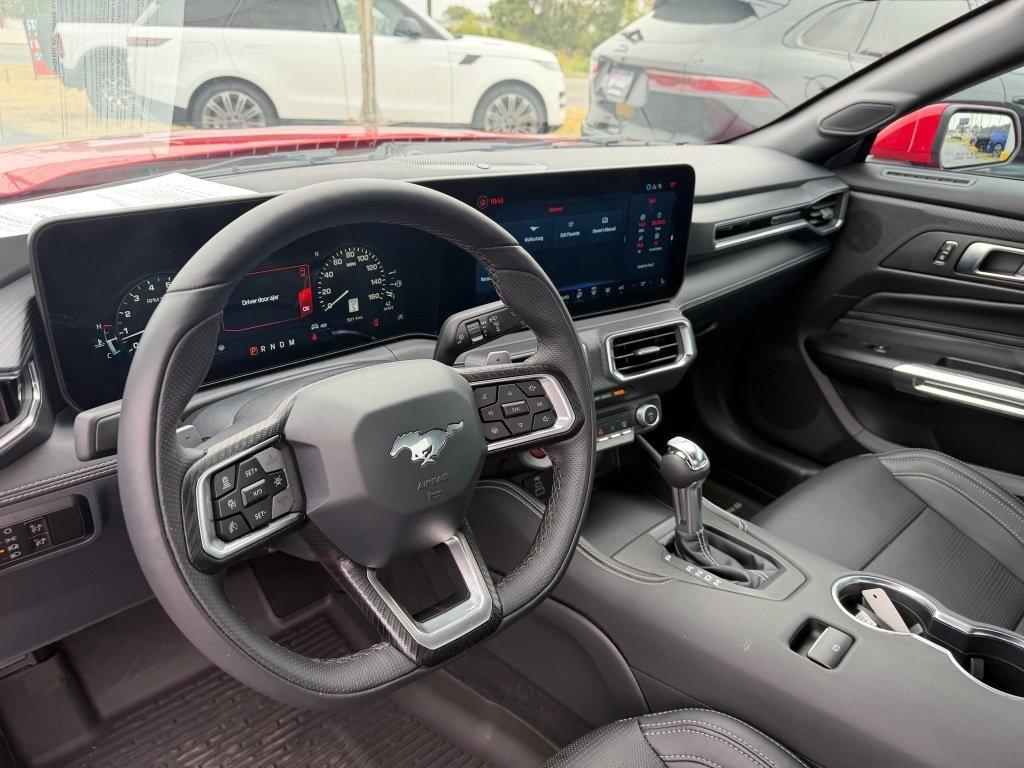 Ford Mustang GT Premium Coupe 2025
