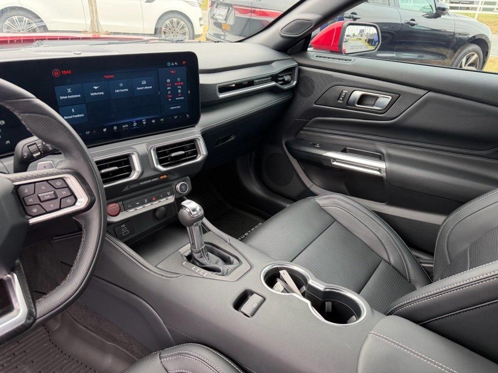 Ford Mustang GT Premium Coupe 2025