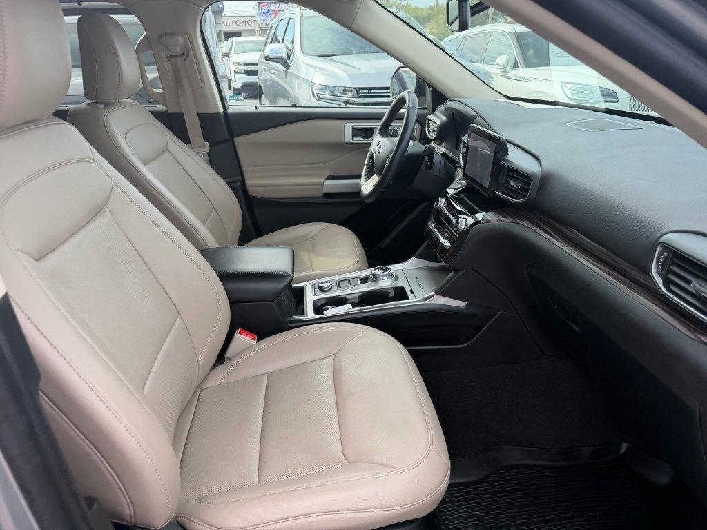 Ford Explorer Hybrid Limited AWD 2022