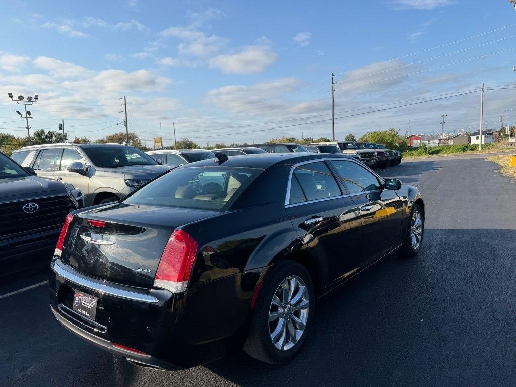 Chrysler 300 Limited AWD 2019