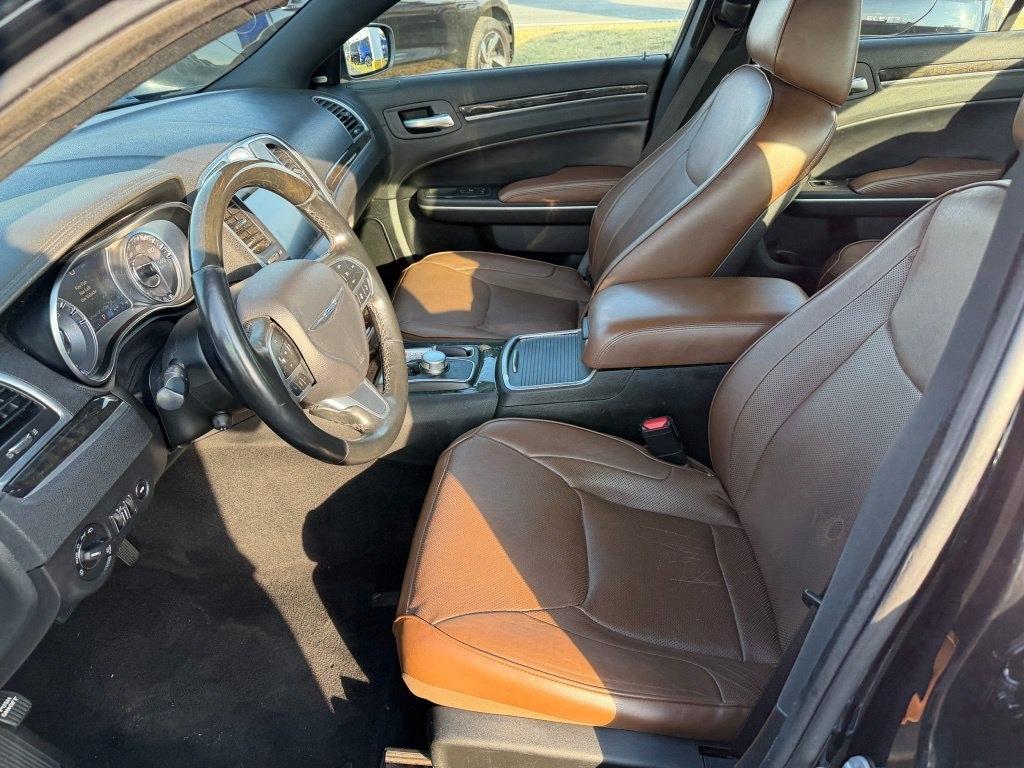 Chrysler 300 Limited AWD 2019