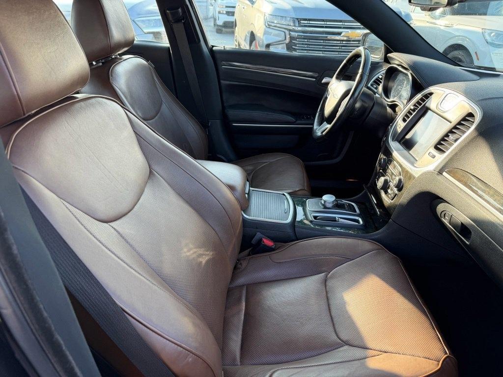 Chrysler 300 Limited AWD 2019