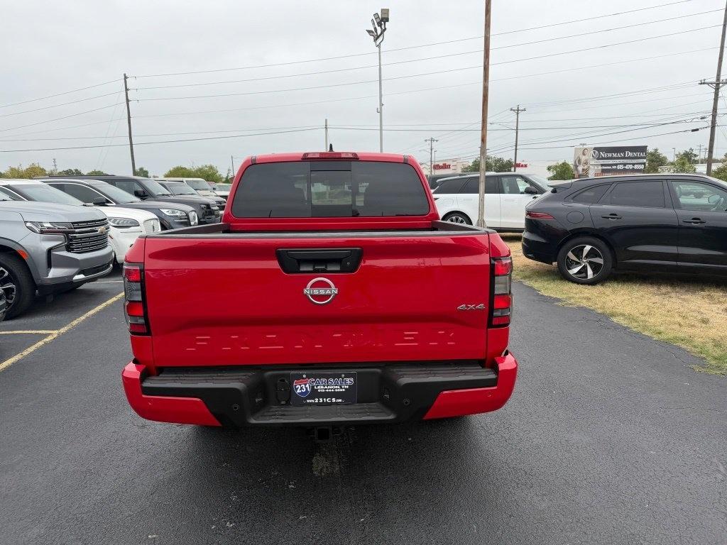 Nissan Frontier SV Crew Cab 4WD 2026
