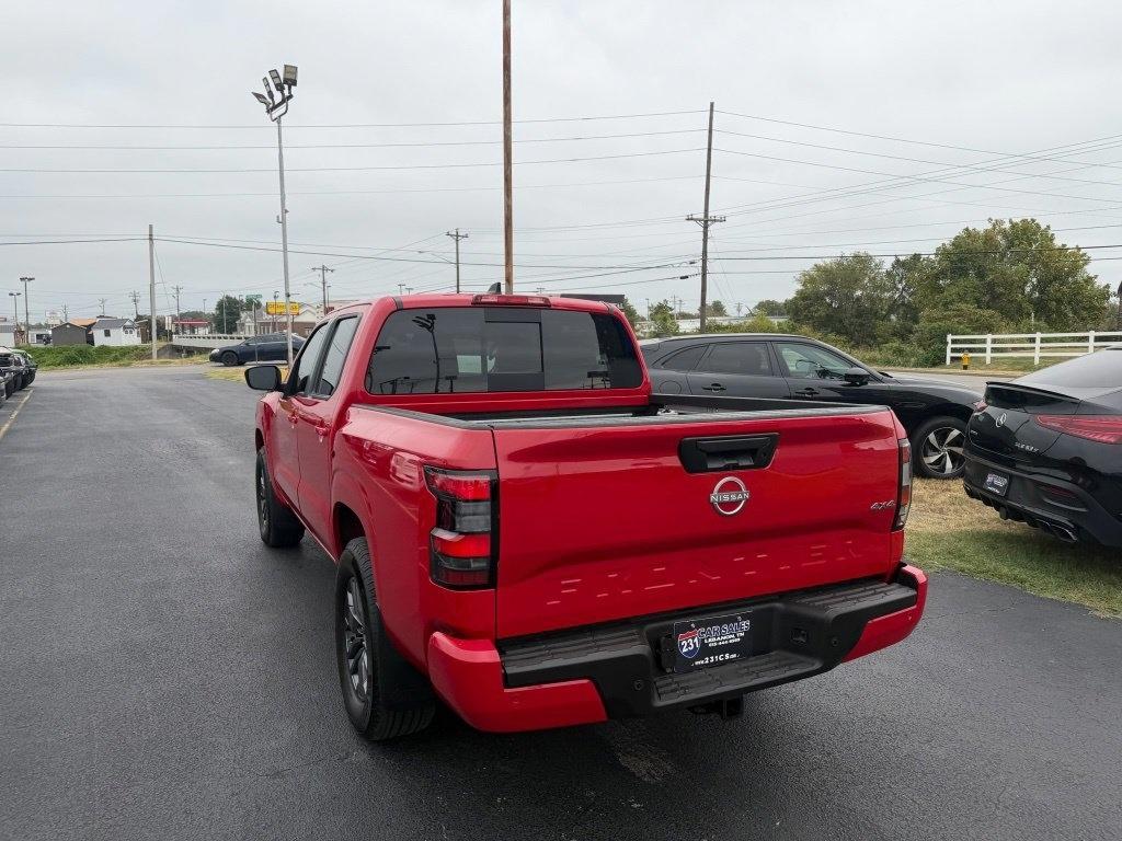 Nissan Frontier SV Crew Cab 4WD 2026