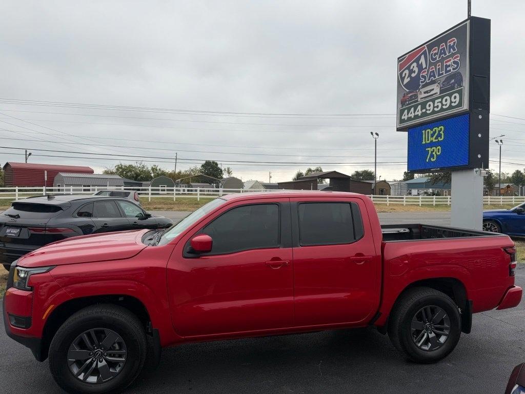 Nissan Frontier SV Crew Cab 4WD 2026
