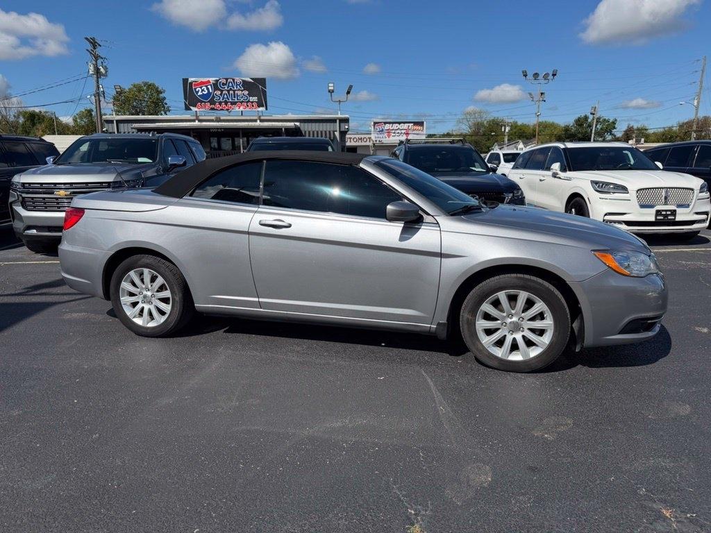 Chrysler 200 Touring Convertible 2013