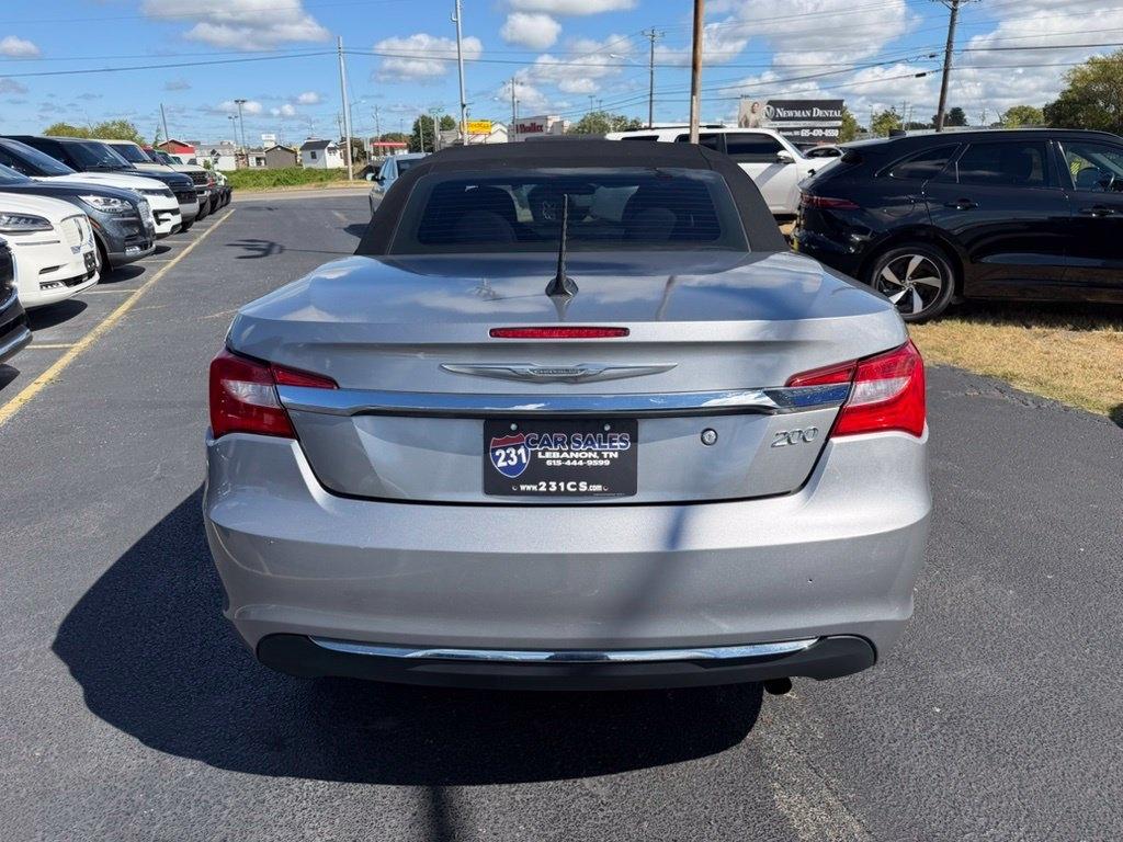 Chrysler 200 Touring Convertible 2013