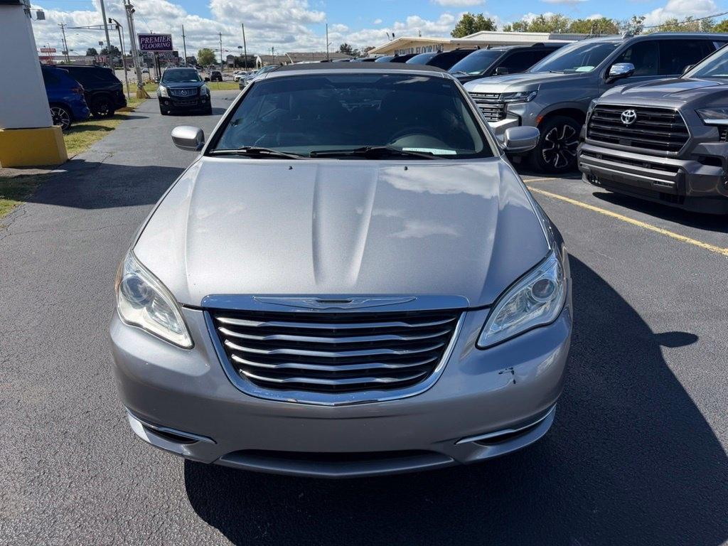 Chrysler 200 Touring Convertible 2013