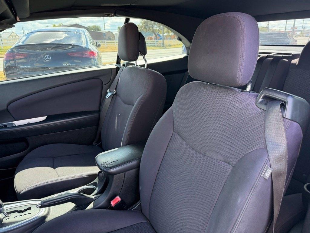 Chrysler 200 Touring Convertible 2013
