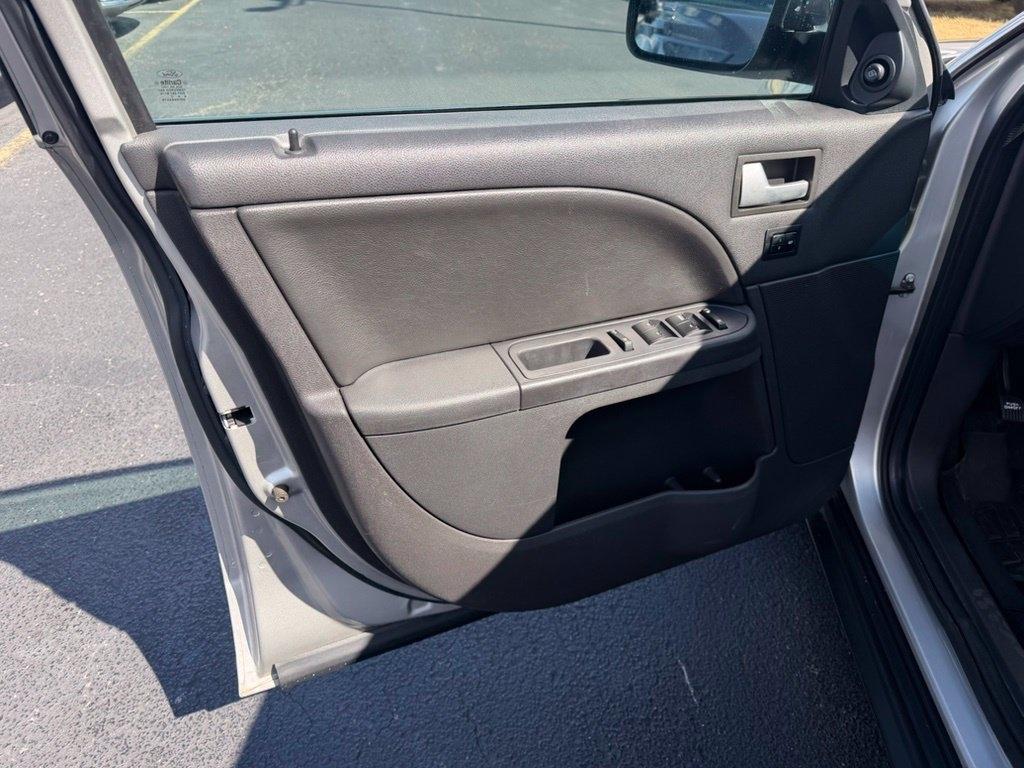 Ford Five Hundred Limited FWD 2007
